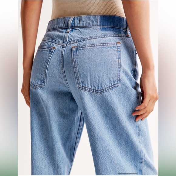 Abercrombie & Fitch Light Blue Women's Jeans - Picture 2 of 5